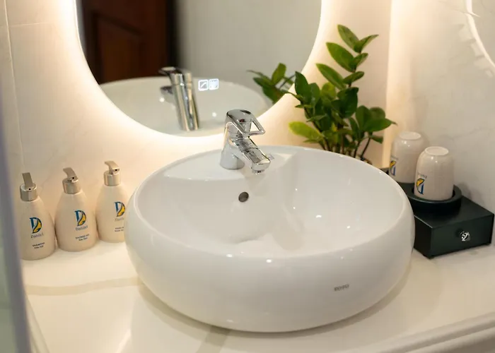 Danitel Khách sạn 4*