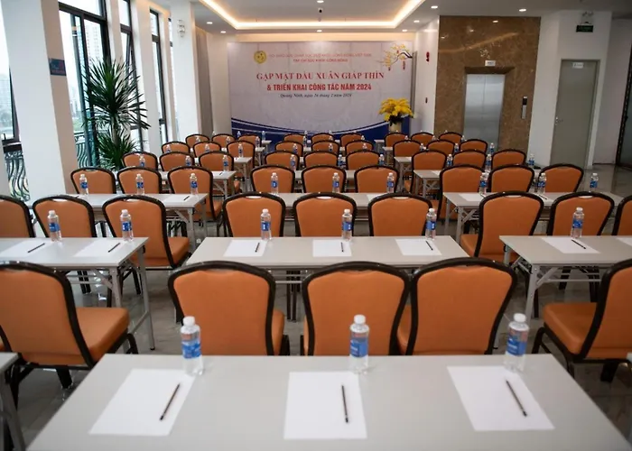 Danitel Hotel Ha Long