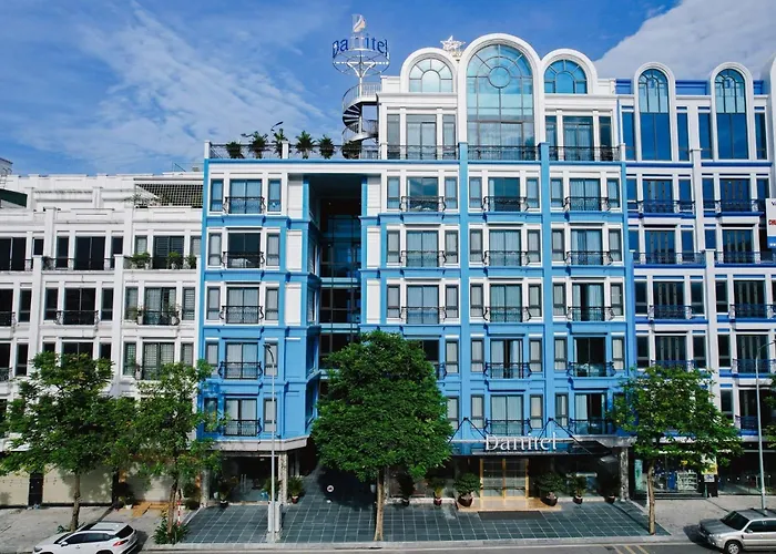Khách sạn Danitel 4*