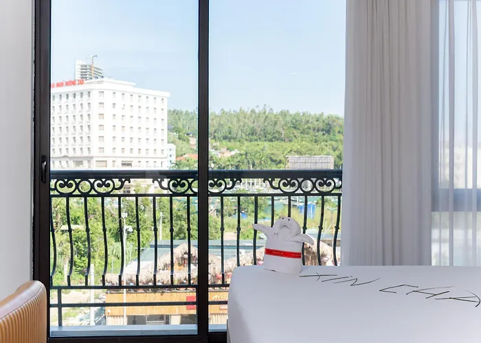 Danitel Khách sạn